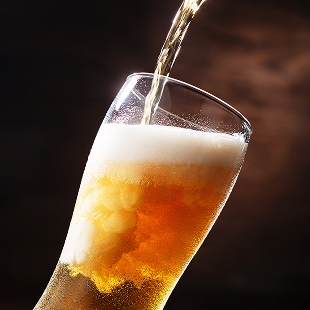 注ぎたての生ビール